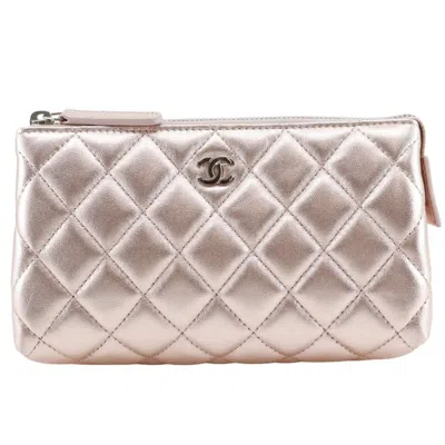 Pre-owned Chanel Leather Pouch () In Multi