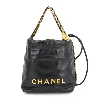 Pre-owned Chanel Leather Shoulder Bag () In Black