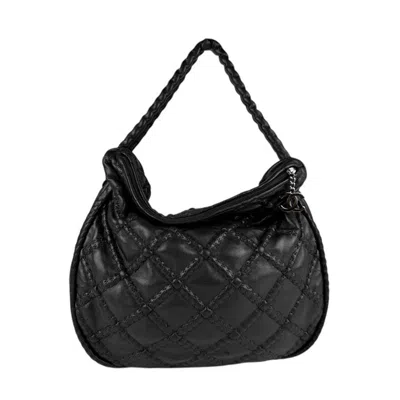 Pre-owned Chanel Leather Shoulder Bag () In Black