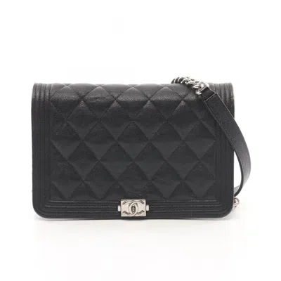 Pre-owned Chanel Leather Shoulder Bag () In Black