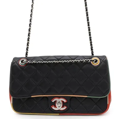 Pre-owned Chanel Leather Shoulder Bag () In Black