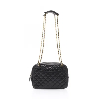 Pre-owned Chanel Leather Shoulder Bag () In Black