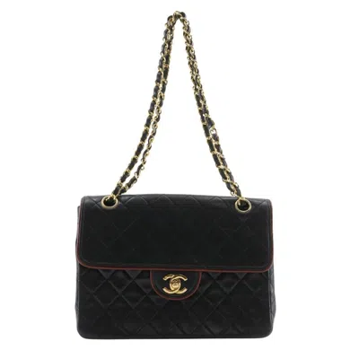 Pre-owned Chanel Leather Shoulder Bag () In Black
