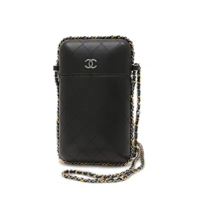 Pre-owned Chanel Leather Shoulder Bag () In Black