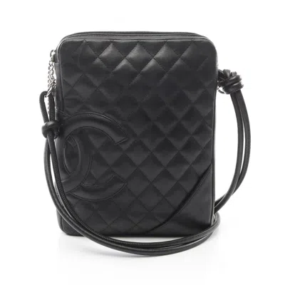 Pre-owned Chanel Leather Shoulder Bag () In Black