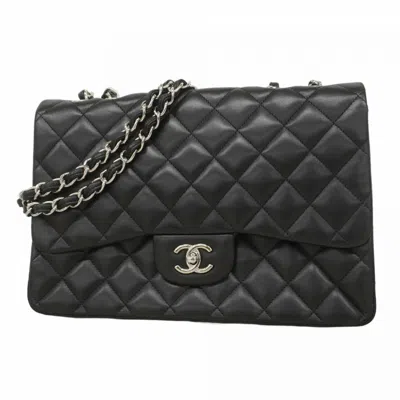 Pre-owned Chanel Leather Shoulder Bag () In Black