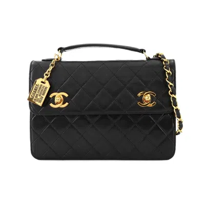 Pre-owned Chanel Leather Shoulder Bag () In Black