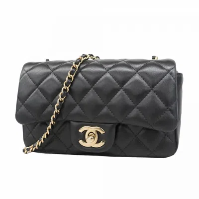 Pre-owned Chanel Leather Shoulder Bag () In Black