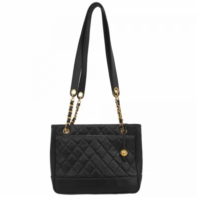 Pre-owned Chanel Leather Shoulder Bag () In Black