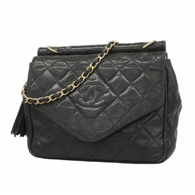 Pre-owned Chanel Leather Shoulder Bag () In Black