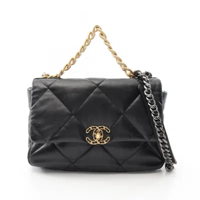 Pre-owned Chanel Leather Shoulder Bag () In Black