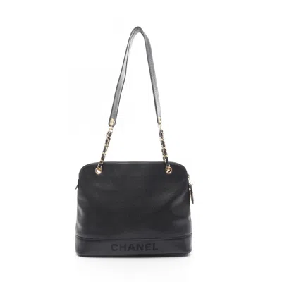 Pre-owned Chanel Leather Shoulder Bag () In Black