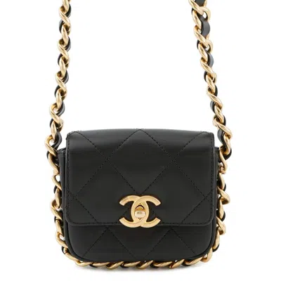 Pre-owned Chanel Leather Shoulder Bag () In Black