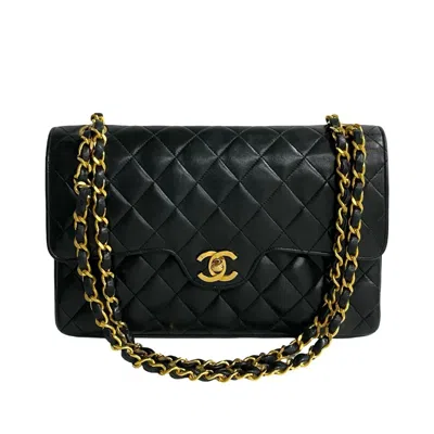 Pre-owned Chanel Leather Shoulder Bag () In Black