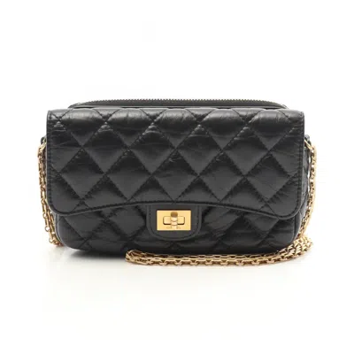 Pre-owned Chanel Leather Shoulder Bag () In Black