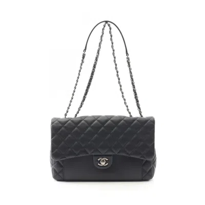 Pre-owned Chanel Leather Shoulder Bag () In Black
