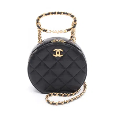 Pre-owned Chanel Leather Shoulder Bag () In Black
