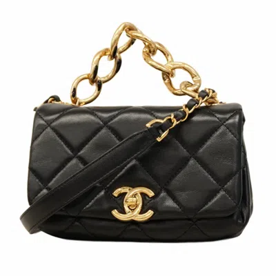 Pre-owned Chanel Leather Shoulder Bag () In Black