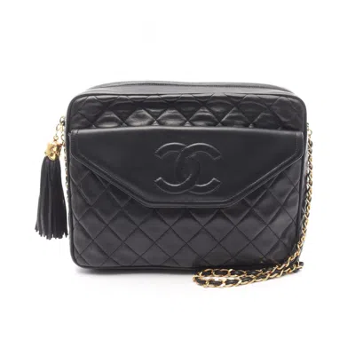 Pre-owned Chanel Leather Shoulder Bag () In Black