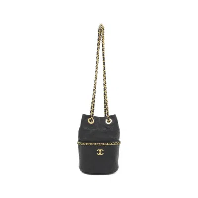 Pre-owned Chanel Leather Shoulder Bag () In Black