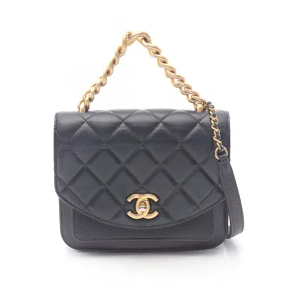 Pre-owned Chanel Leather Shoulder Bag () In Black