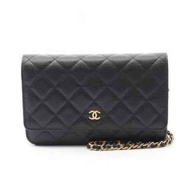 Pre-owned Chanel Leather Shoulder Bag () In Black