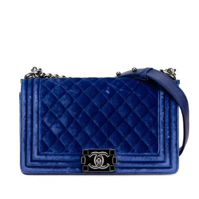 Pre-owned Chanel Leather Shoulder Bag () In Blue