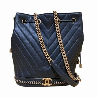 Pre-owned Chanel Leather Shoulder Bag () In Blue