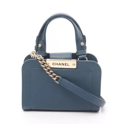 Pre-owned Chanel Leather Shoulder Bag () In Blue