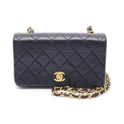 Pre-owned Chanel Leather Shoulder Bag () In Blue