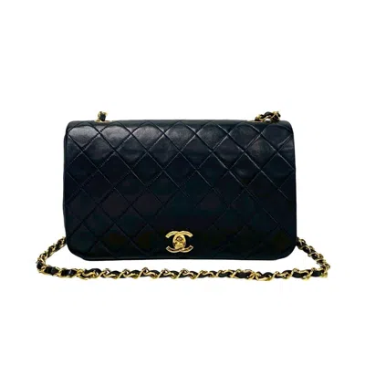 Pre-owned Chanel Leather Shoulder Bag () In Blue
