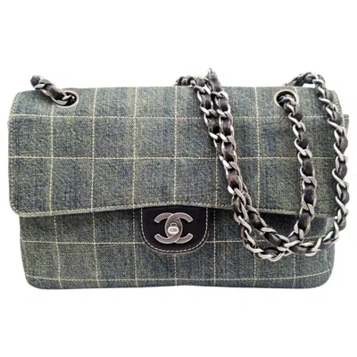 Pre-owned Chanel Leather Shoulder Bag () In Blue