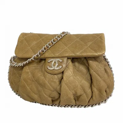 Pre-owned Chanel Leather Shoulder Bag () In Brown
