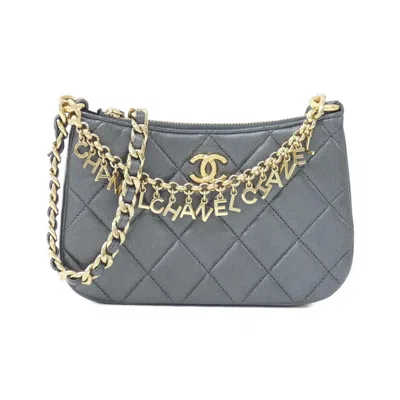 Pre-owned Chanel Leather Shoulder Bag () In Gray