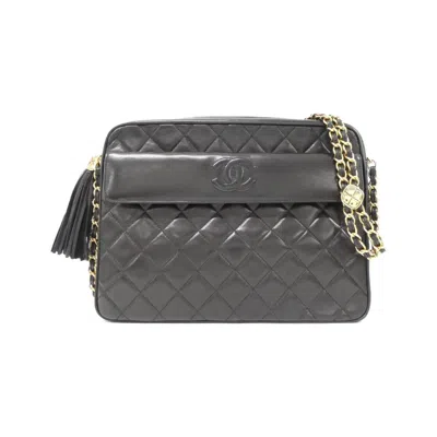 Pre-owned Chanel Leather Shoulder Bag () In Gray