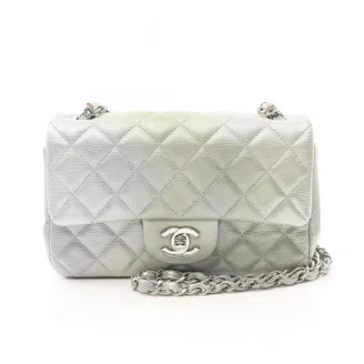 Pre-owned Chanel Leather Shoulder Bag () In Multi