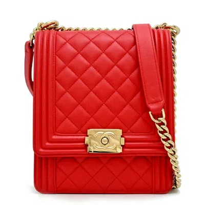 Pre-owned Chanel Leather Shoulder Bag () In Multi