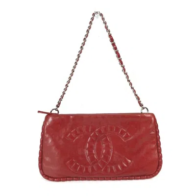 Pre-owned Chanel Leather Shoulder Bag () In Multi