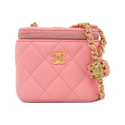 Pre-owned Chanel Leather Shoulder Bag () In Pink