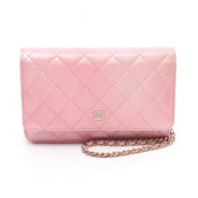 Pre-owned Chanel Leather Shoulder Bag () In Pink