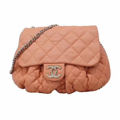 Pre-owned Chanel Leather Shoulder Bag () In Pink