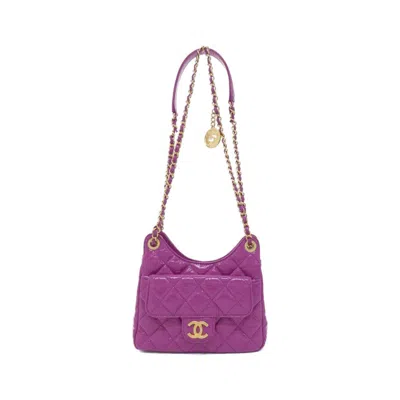 Pre-owned Chanel Leather Shoulder Bag () In Purple