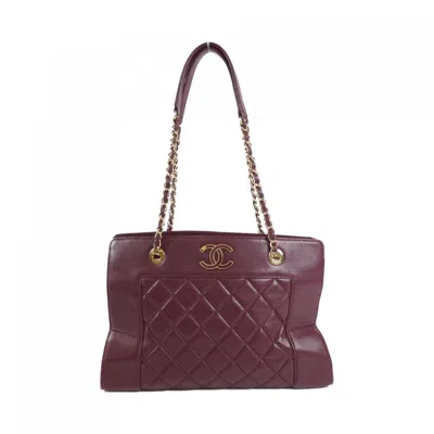 Pre-owned Chanel Leather Shoulder Bag () In Red