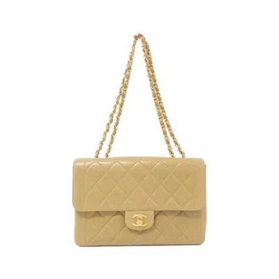 Pre-owned Chanel Leather Shoulder Bag () In Sand