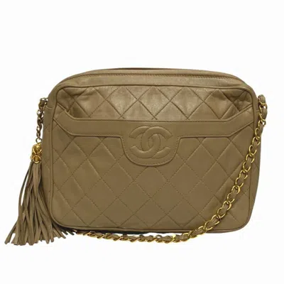 Pre-owned Chanel Leather Shoulder Bag () In Sand