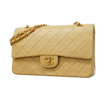 Pre-owned Chanel Leather Shoulder Bag () In Sand