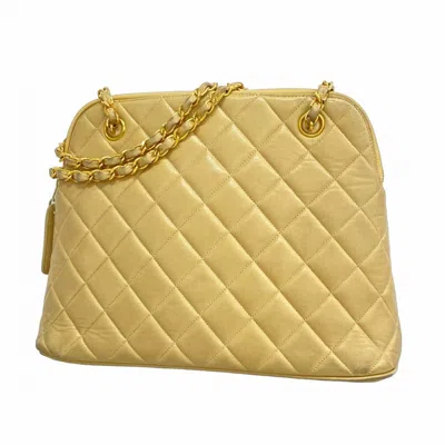 Pre-owned Chanel Leather Shoulder Bag () In Sand