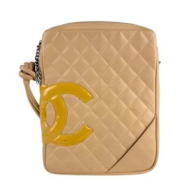 Pre-owned Chanel Leather Shoulder Bag () In Sand