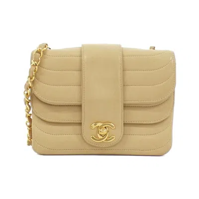 Pre-owned Chanel Leather Shoulder Bag () In Sand
