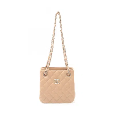 Pre-owned Chanel Leather Shoulder Bag () In Sand